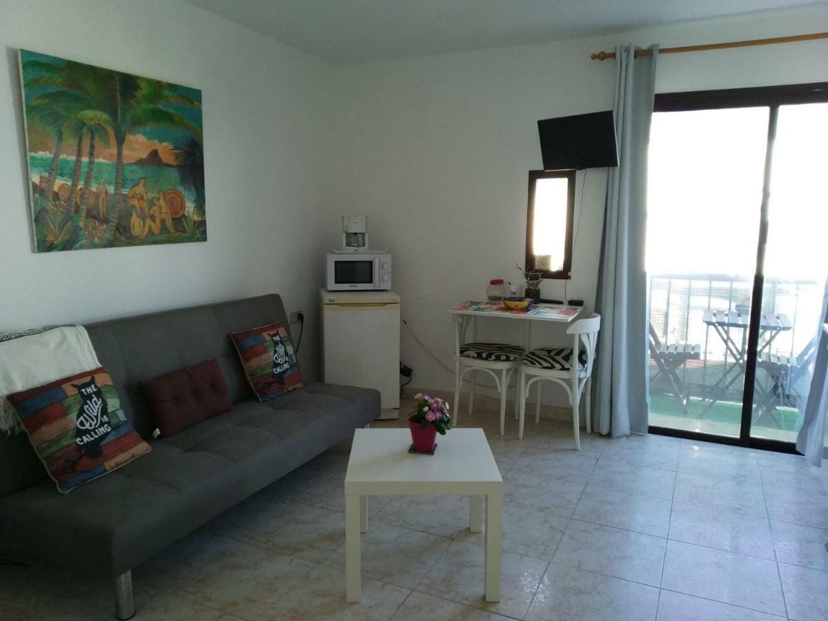 Casa Luisa Apartment กาเลตาเดฟุสเต ภายนอก รูปภาพ